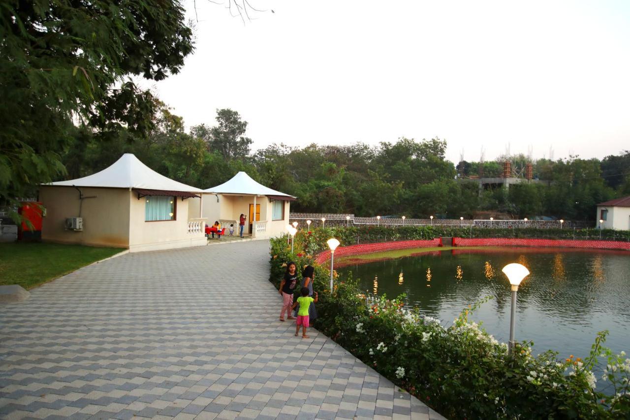 Maharaja The Royal Resort Thane Zewnętrze zdjęcie